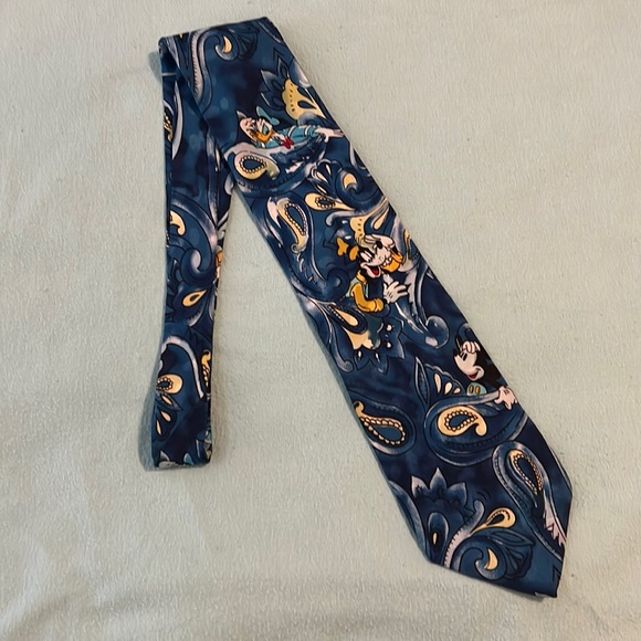 Disney Other - Disney mickey,Goofy and Donald neck tie.